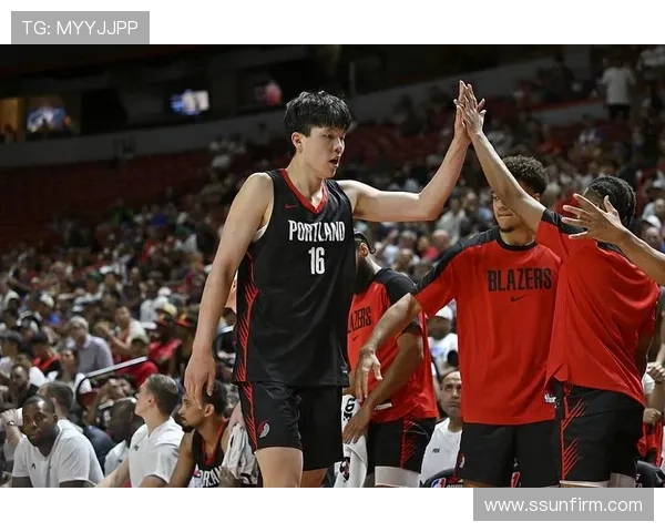 斯普利特强调要给杨瀚森时间相信他终将成长为球队的重要力量